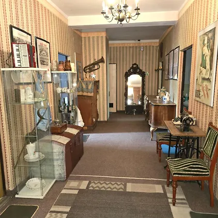 Wilhelma Ii Apartmán